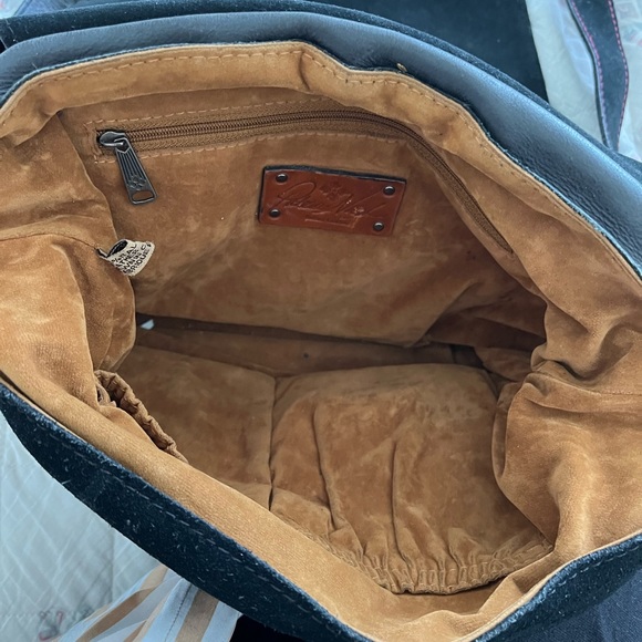 Selling.  Patricia Nash shoulder bag.   ItalianPurchased in Italy for $225 - Picture 4 of 5